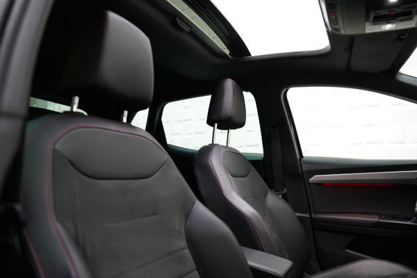 Seat Ibiza 1.0 TSI FR PANO VIRTUAL KEYLESS CAMERA SFEER CARPLAY