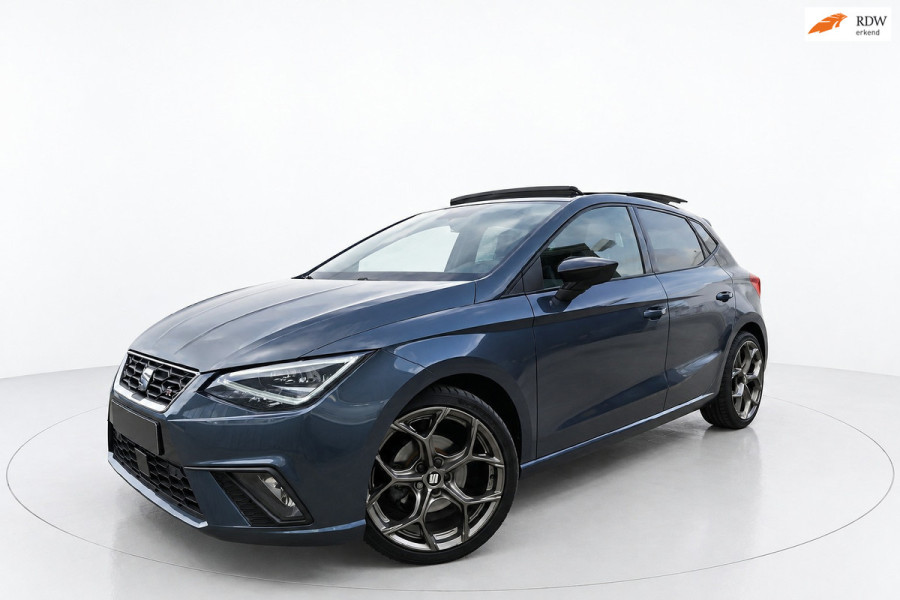 Seat Ibiza 1.0 TSI FR PANO VIRTUAL KEYLESS CAMERA SFEER CARPLAY