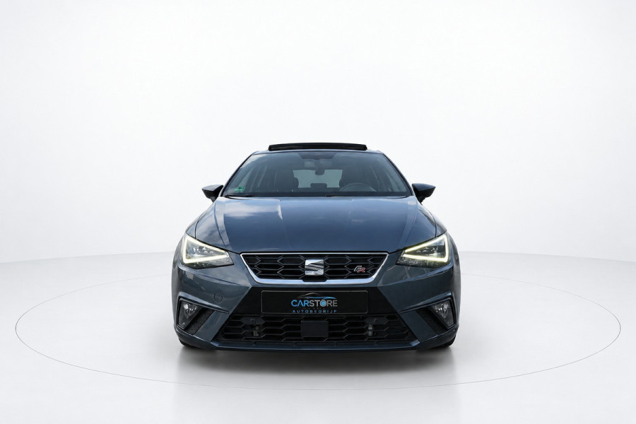 Seat Ibiza 1.0 TSI FR PANO VIRTUAL KEYLESS CAMERA SFEER CARPLAY