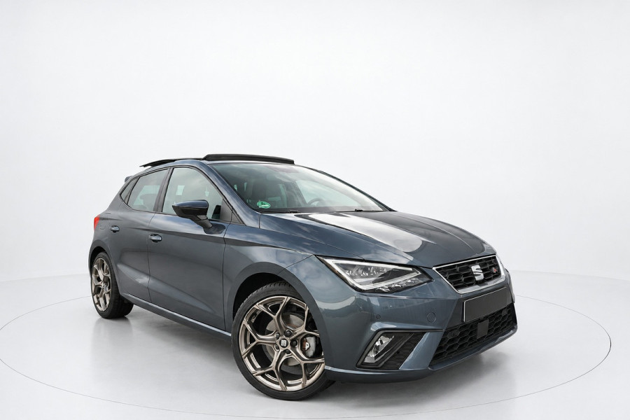 Seat Ibiza 1.0 TSI FR PANO VIRTUAL KEYLESS CAMERA SFEER CARPLAY
