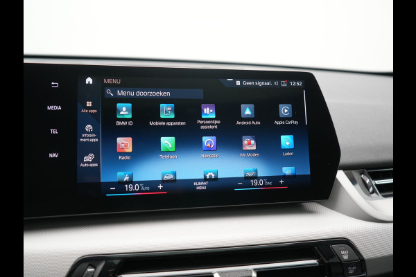 BMW iX1 xDrive30 67 kWh 313pk Dealer O.H | SOH 94,7% | Panodak | Camera | Stoelen Massage & Verwarmd | Blis | Apple Carplay | Cruise Control | DAB | Navigatie | Virtual | 18"L.M |
