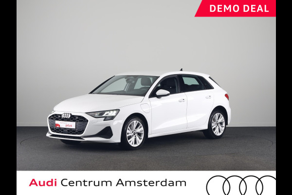 Audi A3 Sportback 40 TFSI e Pro Line 204pk | Navigatie via App | Stoelverwarming | Parkeersensoren | 17 inch lichtmetalen velgen | Verlengde garantie |