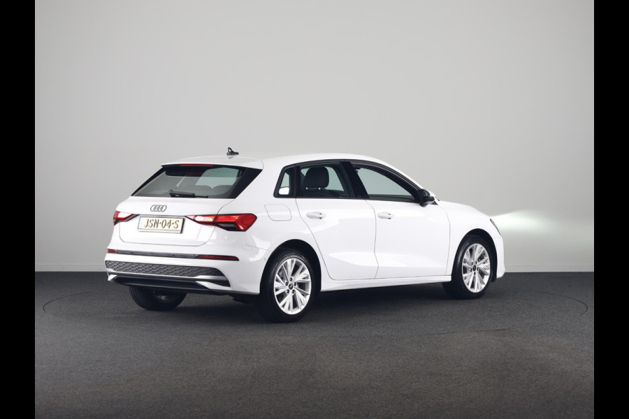 Audi A3 Sportback 40 TFSI e Pro Line 204pk | Navigatie via App | Stoelverwarming | Parkeersensoren | 17 inch lichtmetalen velgen | Verlengde garantie |