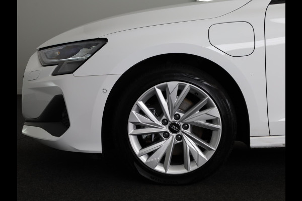 Audi A3 Sportback 40 TFSI e Pro Line 204pk | Navigatie via App | Stoelverwarming | Parkeersensoren | 17 inch lichtmetalen velgen | Verlengde garantie |