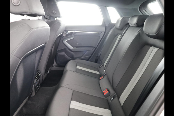 Audi A3 Sportback 40 TFSI e Pro Line 204pk | Navigatie via App | Stoelverwarming | Parkeersensoren | 17 inch lichtmetalen velgen | Verlengde garantie |