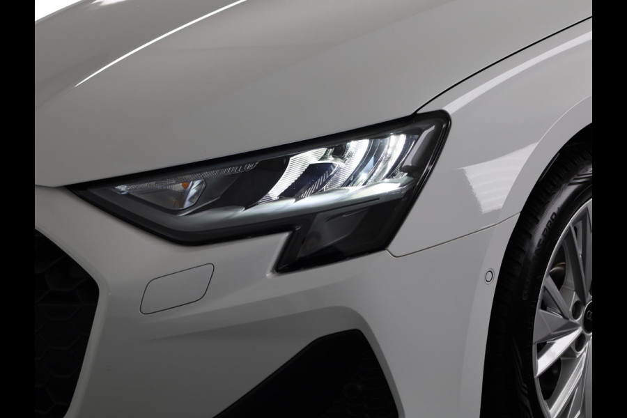 Audi A3 Sportback 40 TFSI e Pro Line 204pk | Navigatie via App | Stoelverwarming | Parkeersensoren | 17 inch lichtmetalen velgen | Verlengde garantie |