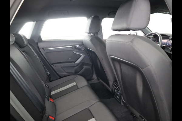 Audi A3 Sportback 40 TFSI e Pro Line 204pk | Navigatie via App | Stoelverwarming | Parkeersensoren | 17 inch lichtmetalen velgen | Verlengde garantie |