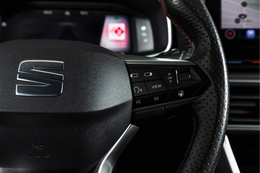 Seat Leon 1.4 TSI eHybrid PHEV FR | Dig. Cockpit | Cruise | Stoel-+Stuurverw. | PDC | Camera | NAV + Carplay / Android | ECC | LM 17" |