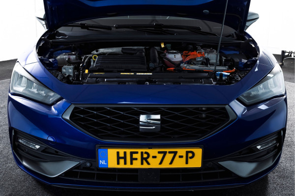 Seat Leon 1.4 TSI eHybrid PHEV FR | Dig. Cockpit | Cruise | Stoel-+Stuurverw. | PDC | Camera | NAV + Carplay / Android | ECC | LM 17" |