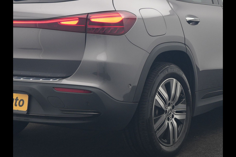 Mercedes-Benz EQA 250+ Business Line 71 kWh 190pk Dealer O.H. | Trekhaak Af Fabriek | Adaptive Cruise | 360 Camera | Sfeerverlichting | Sportstoelen & Stuur Verwarmd | Keyless | BLIS | Apple Carplay | Navigatie | DAB | Widescreen Navi |