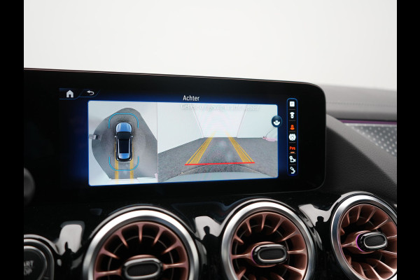 Mercedes-Benz EQA 250+ Business Line 71 kWh 190pk Dealer O.H. | Trekhaak Af Fabriek | Adaptive Cruise | 360 Camera | Sfeerverlichting | Sportstoelen & Stuur Verwarmd | Keyless | BLIS | Apple Carplay | Navigatie | DAB | Widescreen Navi |