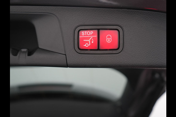 Mercedes-Benz EQA 250+ Business Line 71 kWh 190pk Dealer O.H. | Trekhaak Af Fabriek | Adaptive Cruise | 360 Camera | Sfeerverlichting | Sportstoelen & Stuur Verwarmd | Keyless | BLIS | Apple Carplay | Navigatie | DAB | Widescreen Navi |