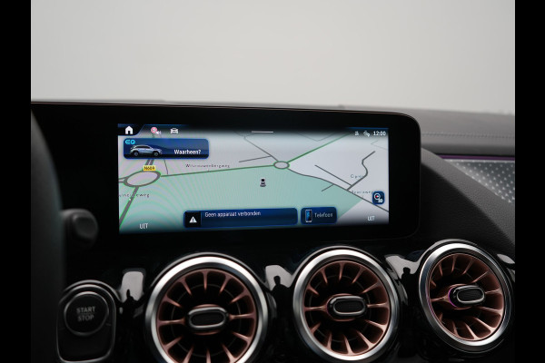Mercedes-Benz EQA 250+ Business Line 71 kWh 190pk Dealer O.H. | Trekhaak Af Fabriek | Adaptive Cruise | 360 Camera | Sfeerverlichting | Sportstoelen & Stuur Verwarmd | Keyless | BLIS | Apple Carplay | Navigatie | DAB | Widescreen Navi |
