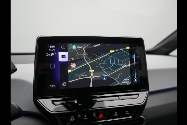 Volkswagen ID.3 Pro S 77 kWh 204pk Dealer O.H. | Stuur Verwarmd | Alcantara Sportstoelen | Apple Carplay | 19"L.M | Sfeerverlichting | Navigatie | Virtual | DAB |