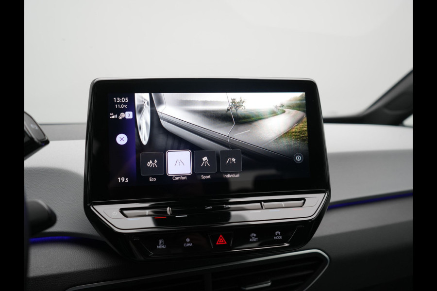Volkswagen ID.3 Pro S 77 kWh 204pk Dealer O.H. | Stuur Verwarmd | Alcantara Sportstoelen | Apple Carplay | 19"L.M | Sfeerverlichting | Navigatie | Virtual | DAB |