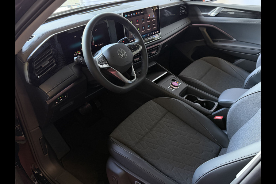Volkswagen Tiguan 1.5 eHYBRID TREKHAAK PANORAMA STOEL/STUUR VERW CAMERA ELEK.KLEP PHEV PLUG IN HYBRID