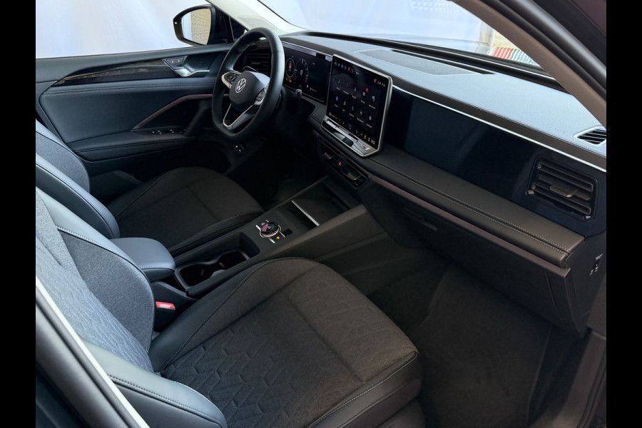 Volkswagen Tiguan 1.5 eHYBRID TREKHAAK PANORAMA STOEL/STUUR VERW CAMERA ELEK.KLEP PHEV PLUG IN HYBRID