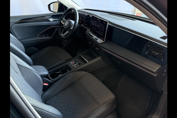 Volkswagen Tiguan 1.5 eHYBRID TREKHAAK PANORAMA STOEL/STUUR VERW CAMERA ELEK.KLEP PHEV PLUG IN HYBRID