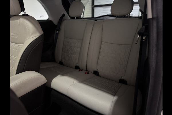 Fiat 500 La Prima 42 kWh | JBL! audio | Verwarmbare stoelen | Panorama dak | Full led |