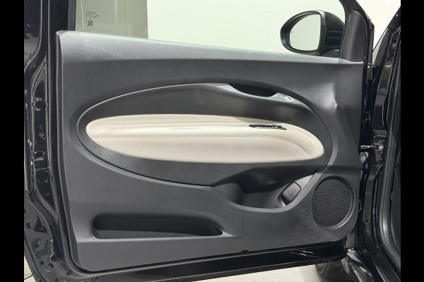 Fiat 500 La Prima 42 kWh | JBL! audio | Verwarmbare stoelen | Panorama dak | Full led |