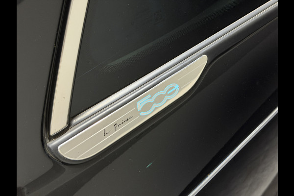 Fiat 500 La Prima 42 kWh | JBL! audio | Verwarmbare stoelen | Panorama dak | Full led |