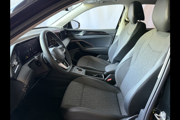 Volkswagen Tiguan 1.5 eHYBRID TREKHAAK PANORAMA STOEL/STUUR VERW CAMERA ELEK.KLEP PHEV PLUG IN HYBRID