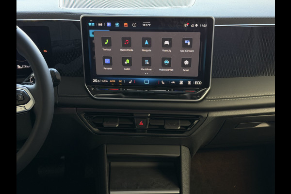 Volkswagen Tiguan 1.5 eHYBRID TREKHAAK PANORAMA STOEL/STUUR VERW CAMERA ELEK.KLEP PHEV PLUG IN HYBRID