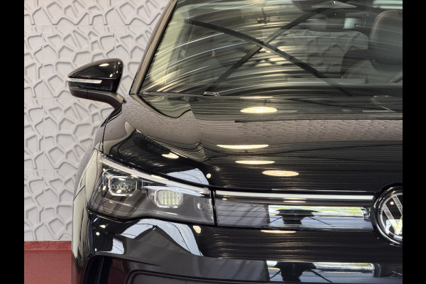 Volkswagen Tiguan 1.5 eHYBRID TREKHAAK PANORAMA STOEL/STUUR VERW CAMERA ELEK.KLEP PHEV PLUG IN HYBRID