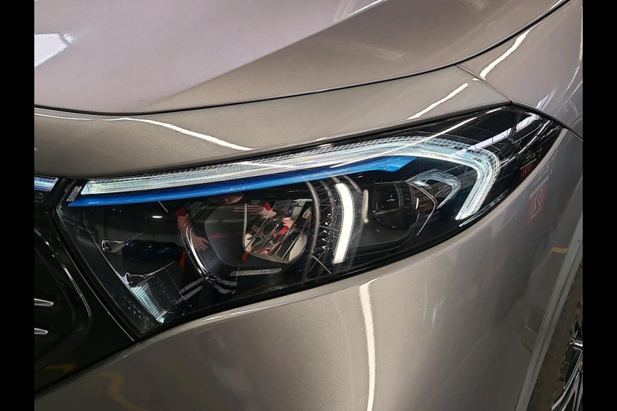 Mercedes-Benz EQA 250 Business Solution AMG 67 kWh Soh 96%