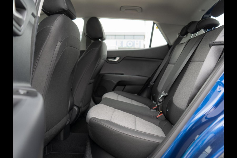 Kia Stonic 1.0 T-GDi MHEV DynamicLine ACTIEPRIJS! | Nieuwe auto uit voorraad | DIRECT LEVERBAAR | Navi. | Clima. | Parkeersensoren | Airco | Dakrails | Stoel&Stuur Verwarming