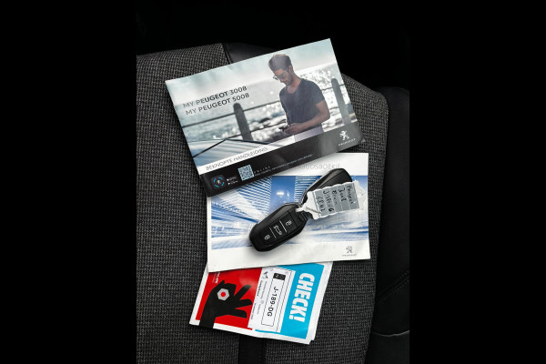 Peugeot 3008 1.2 PureTech Blue Lease Premium Avantage KEYLESS|CARPLAY|LEDER|CAMERA|NAVI