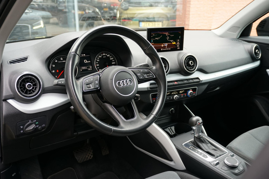 Audi Q2 35 TFSI S Edition 150pk + NAVI / LED / STOELVERWARMING / DAB