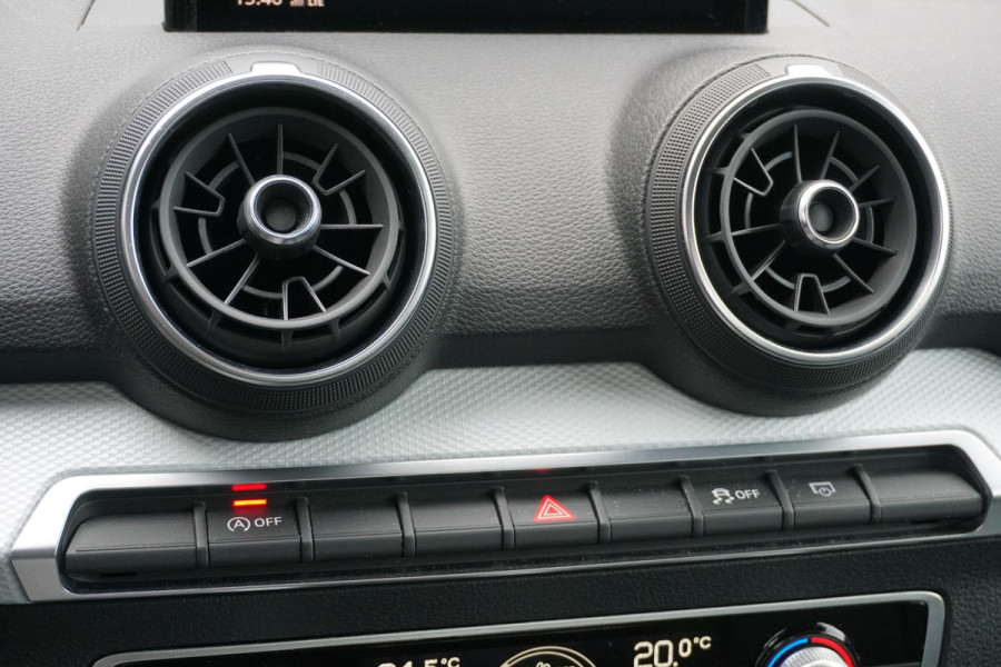Audi Q2 35 TFSI S Edition 150pk + NAVI / LED / STOELVERWARMING / DAB