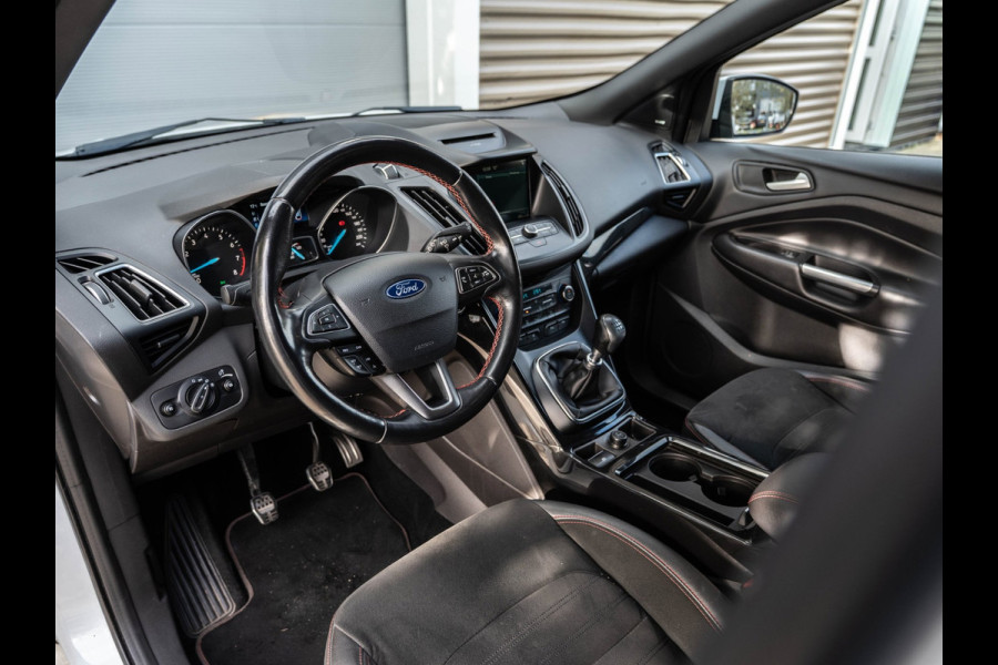 Ford Kuga 1.5 EcoBoost ST Line Sony/Camera/AppleCarPlay
