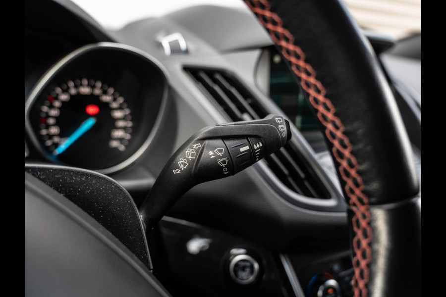 Ford Kuga 1.5 EcoBoost ST Line Sony/Camera/AppleCarPlay
