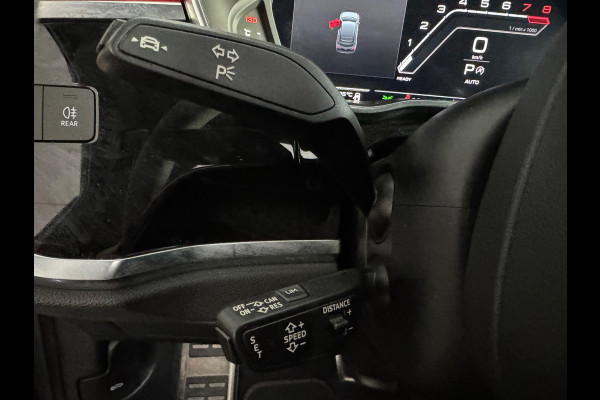 Audi RSQ3 Sportback 2.5 TFSI Pano|B&O|Keyless|Carbon|Sfeer|ACC