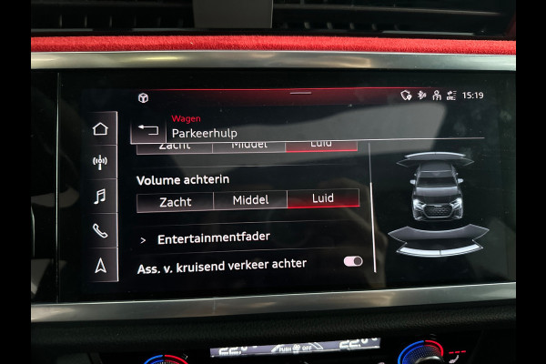 Audi RSQ3 Sportback 2.5 TFSI Pano|B&O|Keyless|Carbon|Sfeer|ACC