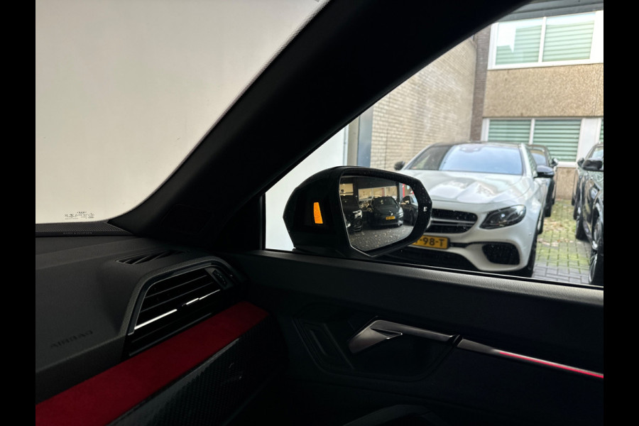Audi RSQ3 Sportback 2.5 TFSI Pano|B&O|Keyless|Carbon|Sfeer|ACC