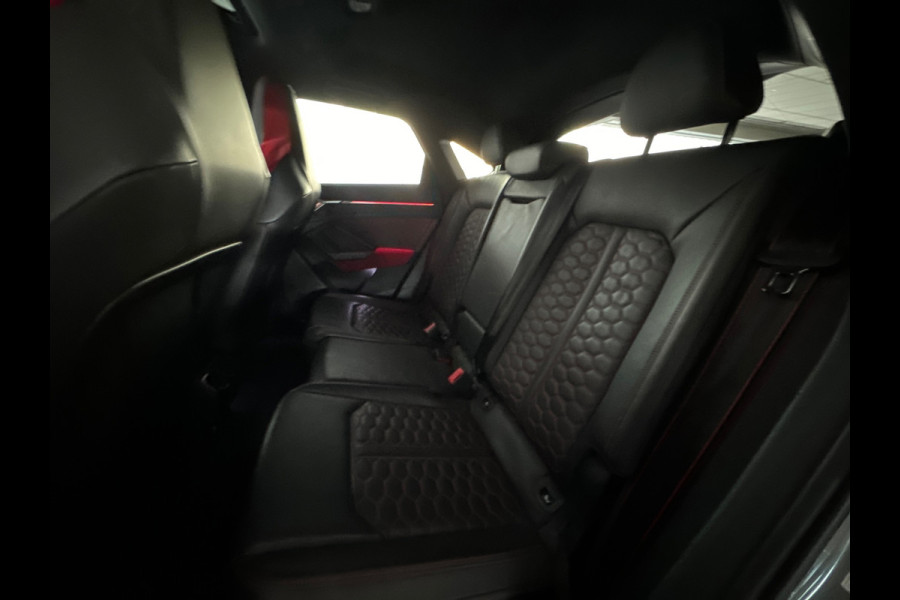 Audi RSQ3 Sportback 2.5 TFSI Pano|B&O|Keyless|Carbon|Sfeer|ACC