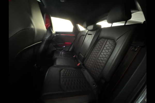 Audi RSQ3 Sportback 2.5 TFSI Pano|B&O|Keyless|Carbon|Sfeer|ACC