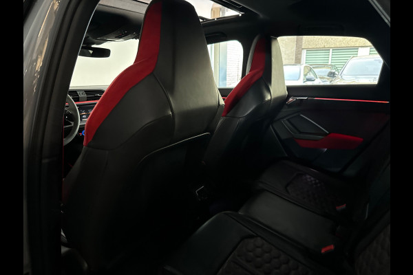 Audi RSQ3 Sportback 2.5 TFSI Pano|B&O|Keyless|Carbon|Sfeer|ACC