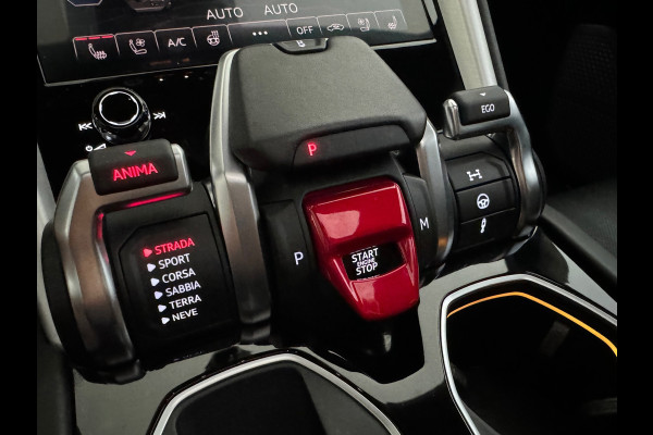 Lamborghini Urus 4.0 V8 Pano|Ceramic|Carbon|B&O 3D|Massage|Keyless