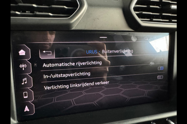 Lamborghini Urus 4.0 V8 Pano|Ceramic|Carbon|B&O 3D|Massage|Keyless