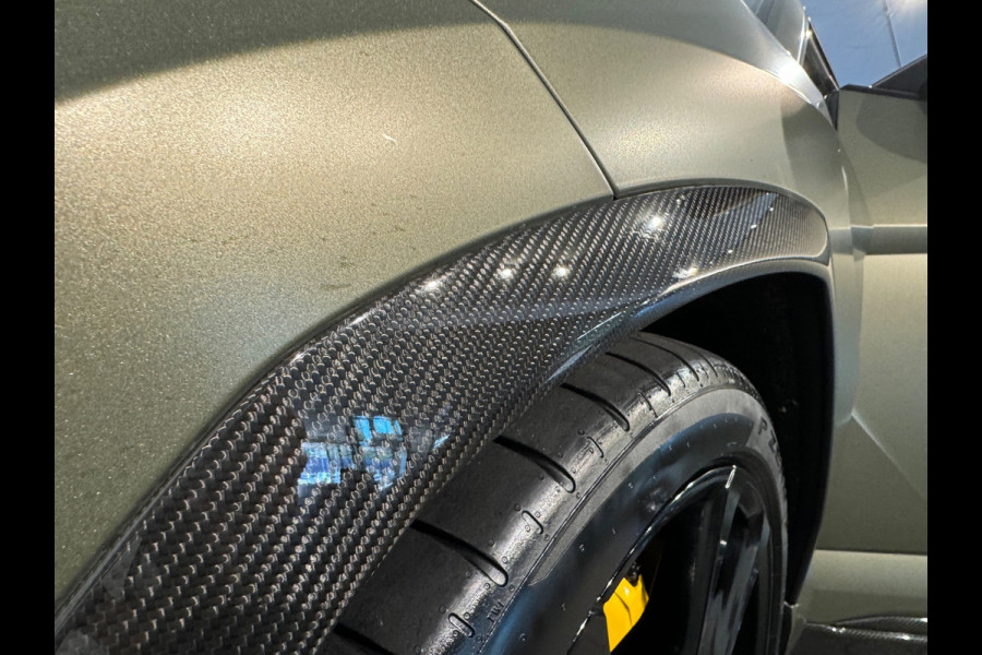 Lamborghini Urus 4.0 V8 Pano|Ceramic|Carbon|B&O 3D|Massage|Keyless