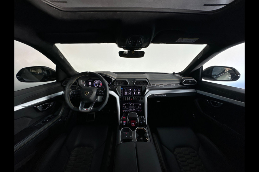 Lamborghini Urus 4.0 V8 Pano|Ceramic|Carbon|B&O 3D|Massage|Keyless