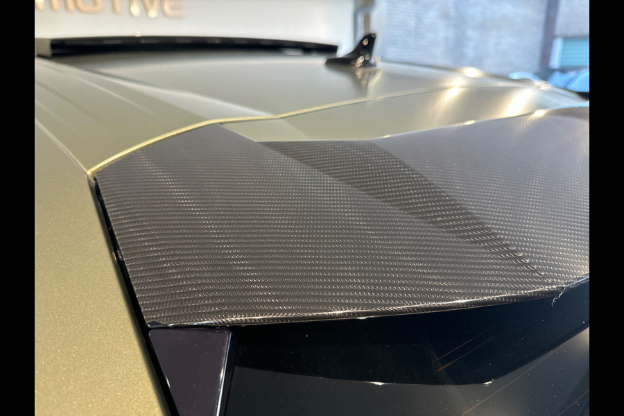 Lamborghini Urus 4.0 V8 Pano|Ceramic|Carbon|B&O 3D|Massage|Keyless