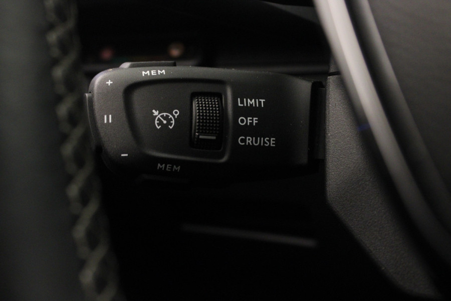 Peugeot 3008 1.2 PureTech Allure
