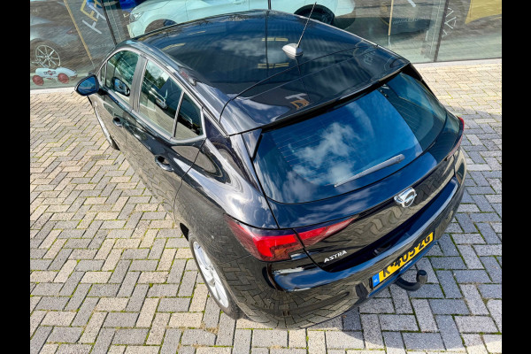 Opel Astra 1.2 Edition 131pk, NAP, 1e eigenaar, CarPlay, trekhaak, Sport stoelen