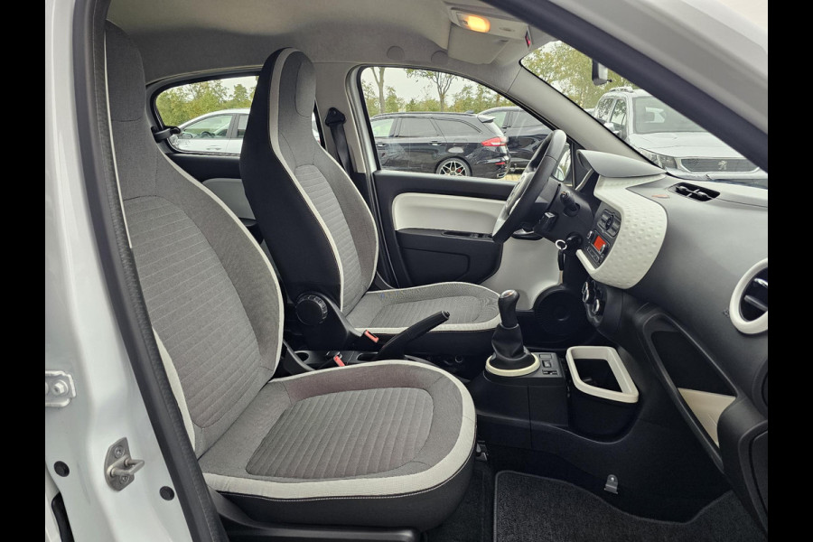 Renault Twingo 1.0 SCe Collection 2de eigenaar | Dealeronderhouden | Nette auto! | Airco | Led dagrijverlichting | aux/usb