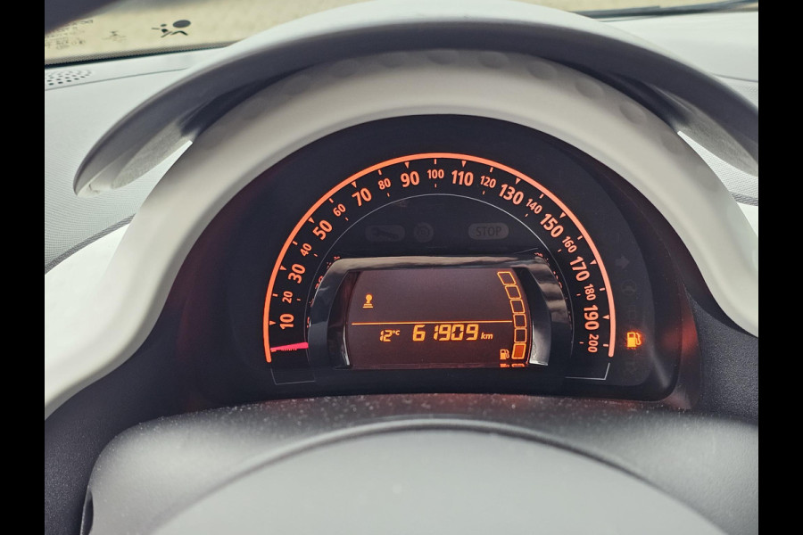 Renault Twingo 1.0 SCe Collection 2de eigenaar | Dealeronderhouden | Nette auto! | Airco | Led dagrijverlichting | aux/usb